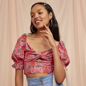 NWT Finders Keepers Hana Floral Crop Top